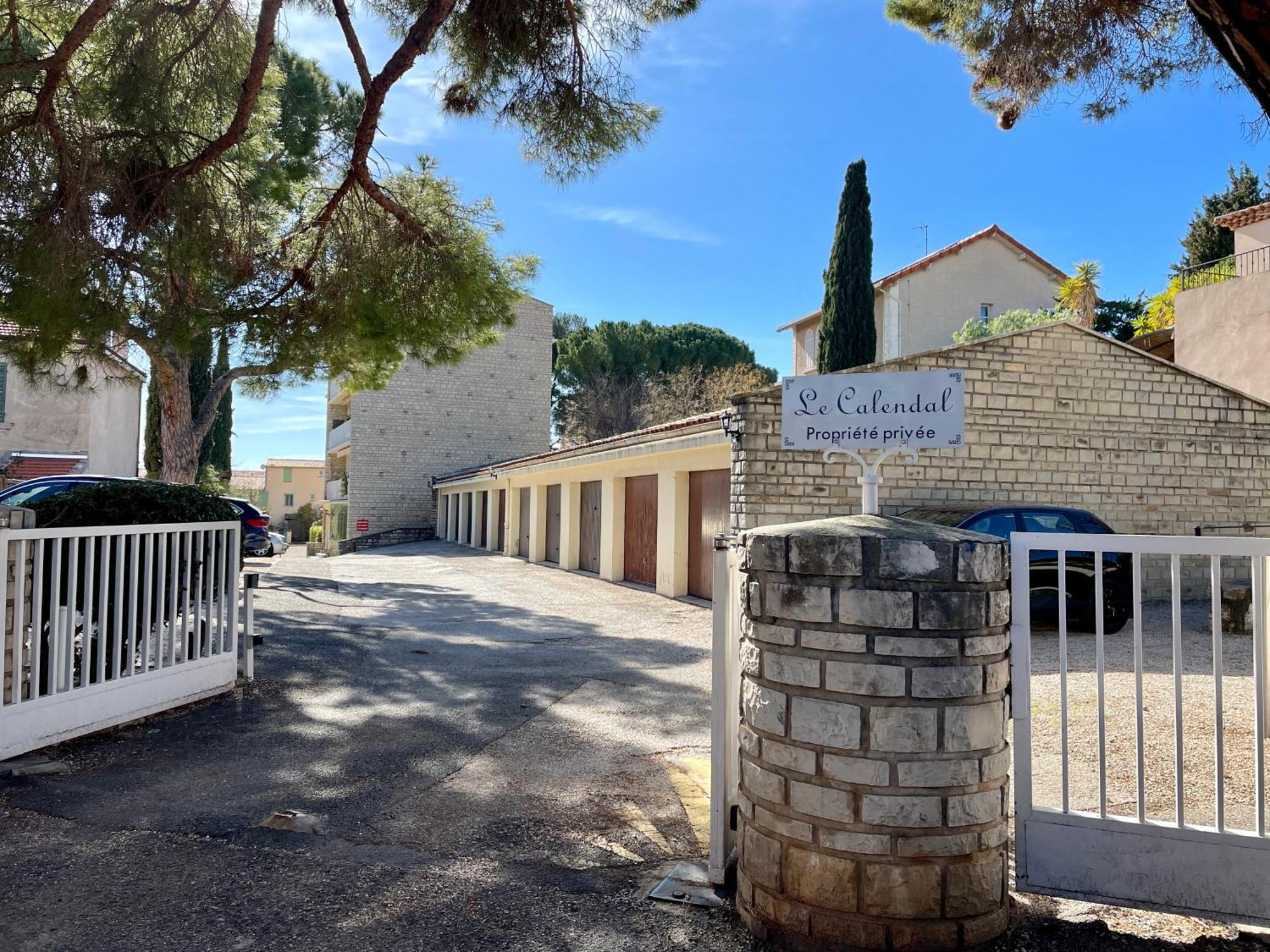 Au Coeur Et Au Calme De Bandol, Parking Et Climatisationアパートメント エクステリア 写真